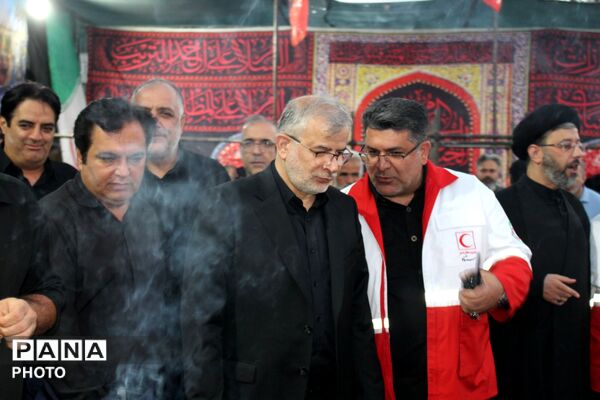 بازدید مسئولان استانی و شهرستانی از روند خدمت‌رسانی در فخر ایران