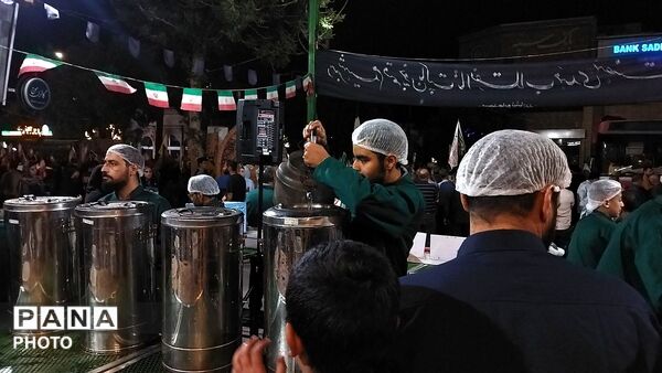 هشتاد و پنجمین شب از فعالیت چایخانه فاطمه الزهرا در قاب پانا 