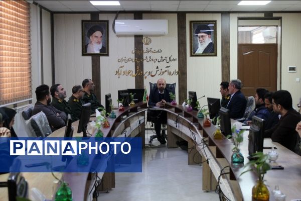 آیین تکریم و معارفه مسئول بسیج دانش‌‌آموزی جوادآباد