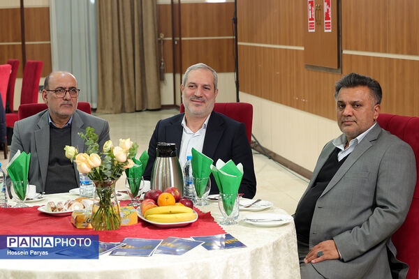 همایش مدیران بنگاه‌های اقتصادی در راستای حمایت از نهضت توسعه عدالت در فضاهای آموزشی و پرورشی مدرسه‌سازی