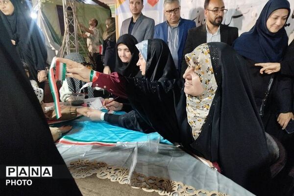 حضور بزرگ فرهنگیان در اجتماع معلمان کشور دوست 