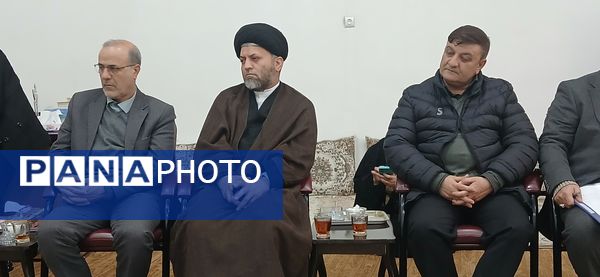 دیدار وزیر آموزش و پرورش با ولی فقیه استان چهارمحال‌وبختیاری 