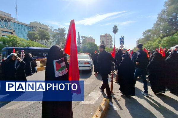 مراسم راهپیمایی جاماندگان اربعین حسینی در شیراز