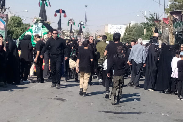 پیاده‌روی اربعین حسینی در شهرستان آباده 
