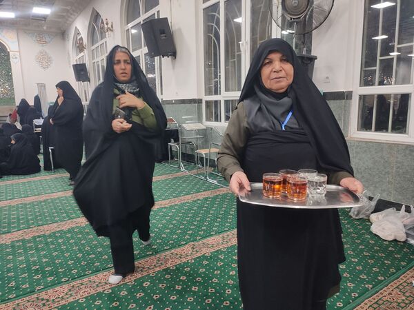حلول ماه مبارک رجب جلوه‌ای از بندگی و خدمت در باغمزار
