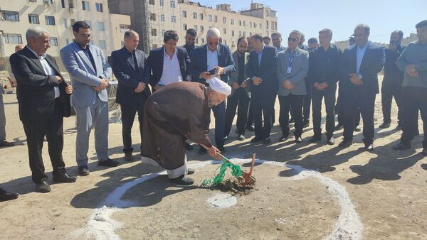آیین کلنگ زنی آموزشگاه جعفر برزگر ناحیه یک مشهد
