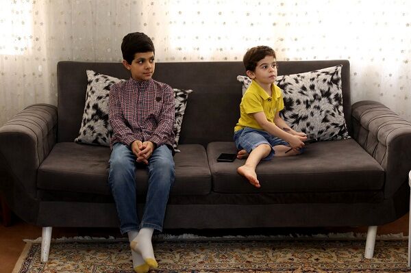 خانواده اولین نهاد اجتماعی در شکل‌دهی شخصیت فرزندان است