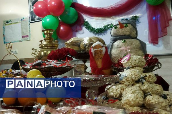 برگزاری مراسم جشن یلدا در مدرسه مهرآیین و مدرسه مریم بهارستان۲