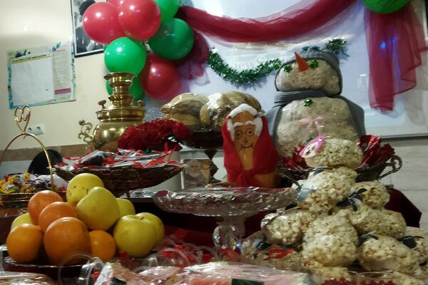 برگزاری مراسم جشن یلدا در مدرسه مهرآیین و مدرسه مریم بهارستان۲