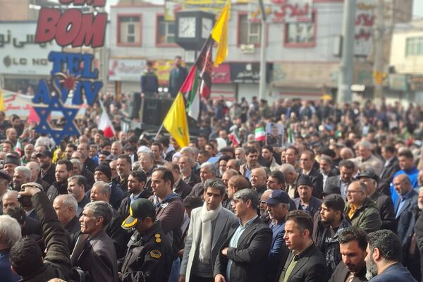 ۲۲ بهمن، میعادگاه حضور آگاهانه مردم قرچک در صحنه