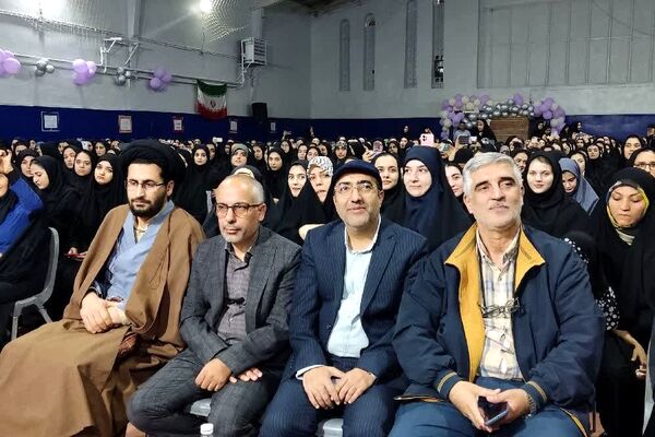 مراسم گرامیداشت روز معلم در مرکز آموزش عالی عترت واوان اسلامشهر