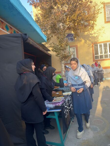 سوگواری شهادت حضرت فاطمه (س) در دبستان علی دهقانیان ۲ تبادکان