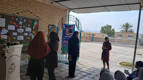 شکوفه‌ها در راه رویش؛ جشن ورود کلاس اولی‌ها در مدرسه شهید مطهری مارم فین