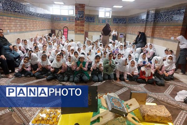 مدارس فیروزکوه غرق در شور نیمه شعبان