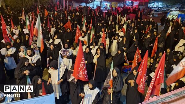 تجمع بیعت با رهبری در نورآباد به صد و پنجاه و هفتمین شب رسید