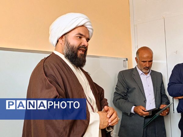 لبخند شادی بر لب های دانش آموزان فدافن؛ مدرسه جدید میزبان آنان خواهد بود 