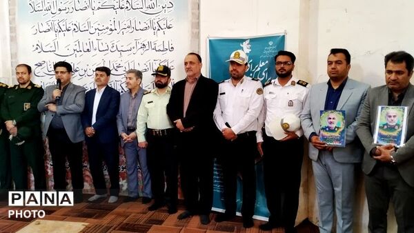 عطر افشانی مزار شهدای مسجد جامع شهر کلات