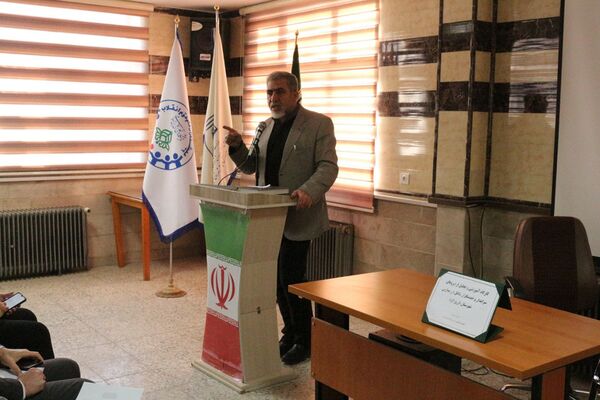 تقدیر از نیروهای خدماتی آموزش‌و‌پرورش فیروزکوه