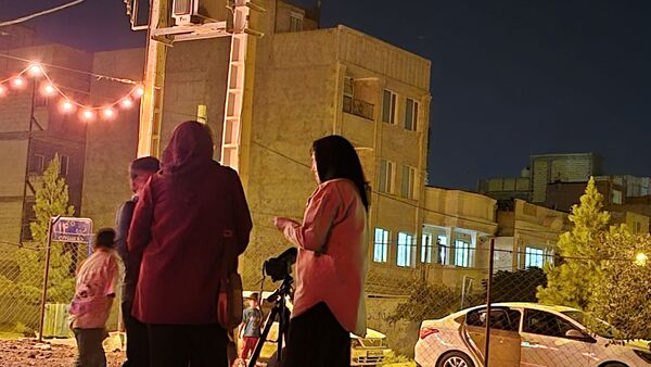 رصد ماه گرفتگی باتلسکوپ در هیئت الزهرا نیشابور 