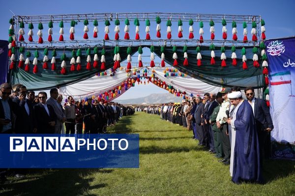 جشنواره بزرگ تربیتی، ورزشی و آموزشی دانش‌آموزان و فرهنگیان عشایر فارس