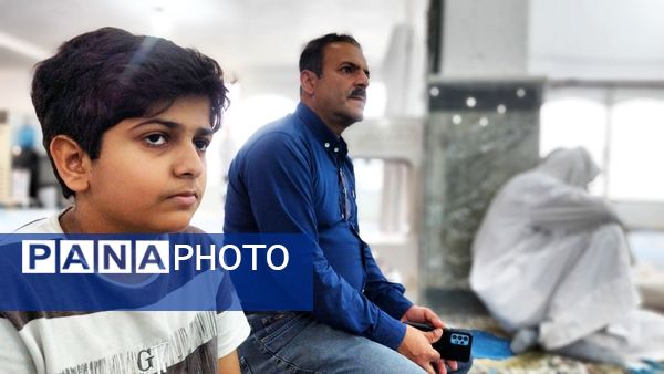 زمزمه دعای عرفه در پارسیان