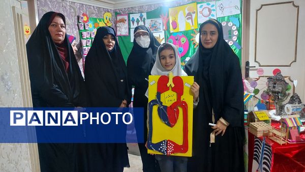  نمایشگاه بازی‌های یادگیری دبستان آیین مهر ورزی 