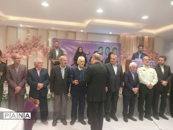 همایش گرامیداشت مقام معلم در فریدونکنار