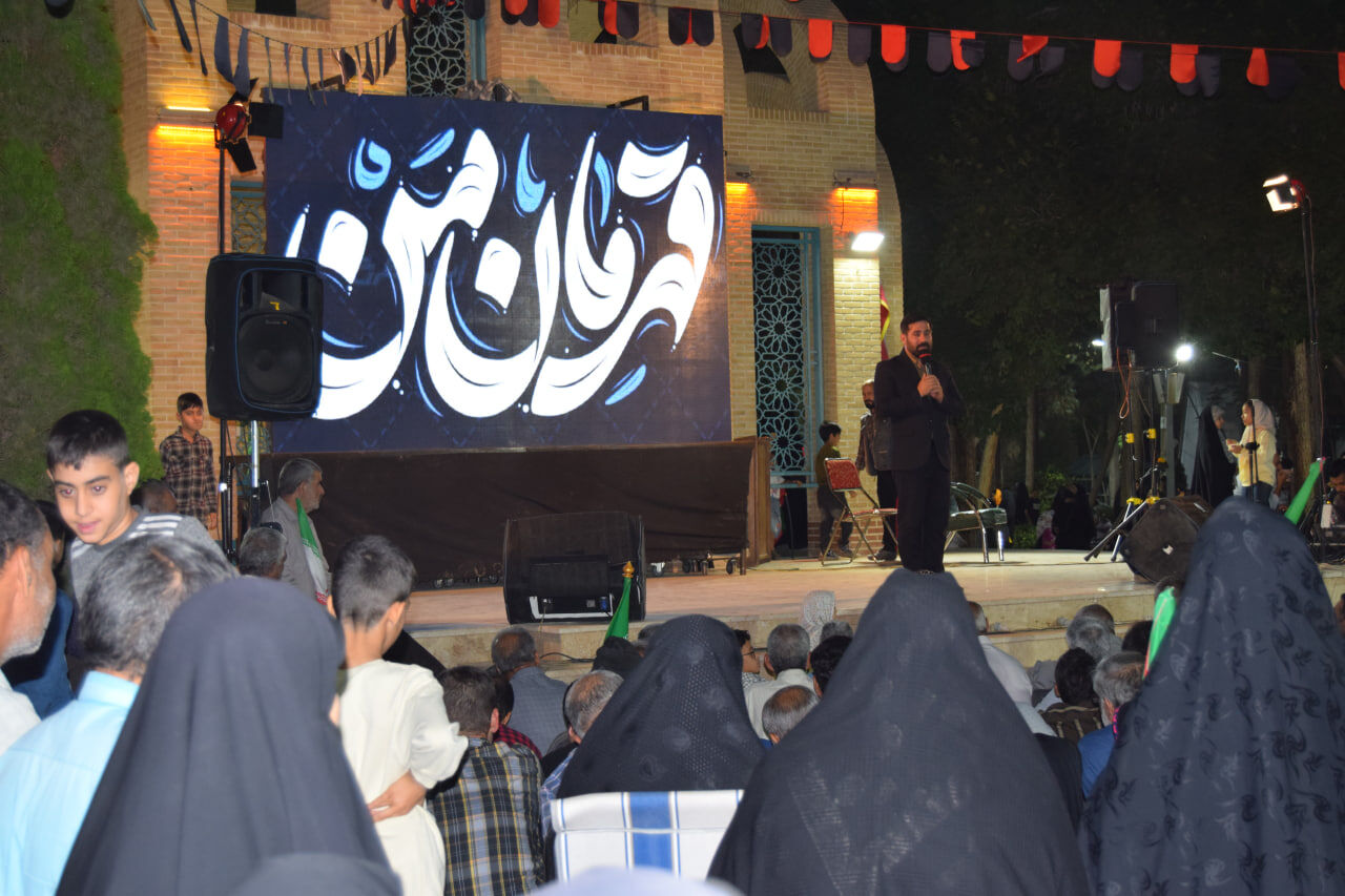روایتگری دانش‌آموزان اردکان از قهرمانان