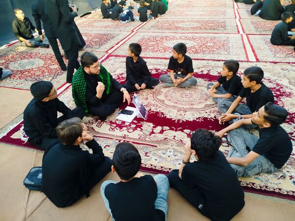 شور حسینی نوجوانان کاشمری در «انصار المهدی»