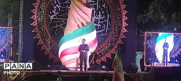 حضور مردم در شب‌های کرمان 