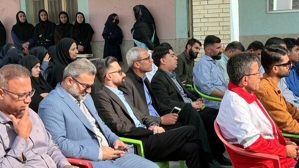 افتتاح نمایشگاه دست‌سازه‌های دانش‌آموزی در هنرستان صدیقه طاهره(س)