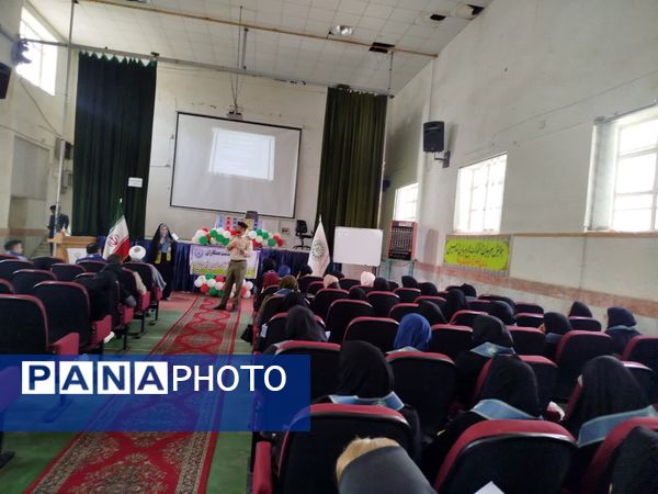 برگزاری کلاس‌های آموزشی ضمن خدمت مربیان پیشتازان در فاروج