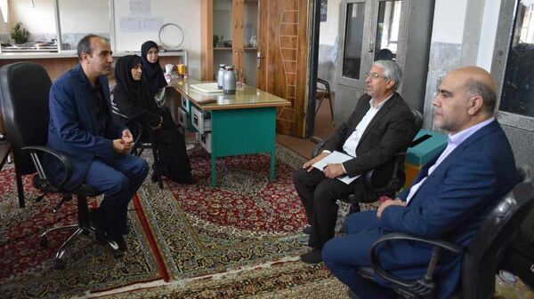 بازدید معاون مرکز ارزشیابی و تضمین کیفیت وزارت آموزش و پرورش از حوزه‌ آزمون و مرکز تصحیح اوراق آزمون نهایی ناحیه یک مشهد 