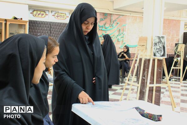 سوگواره هنر در مجتمع فرهنگی هنری جوان شهرستان کبودراهنگ