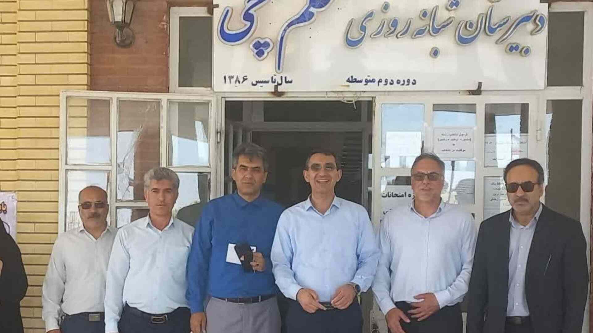بازدید میدانی مدیران ارشد آموزش و پرورش و نوسازی مدارس استان لرستان از فضاهای آموزشی و پرورشی اشترینان