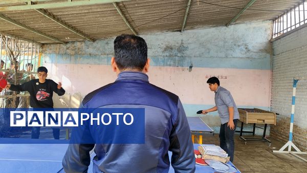 فینال مسابقات تنیس روی میز در دبیرستان شاهد ابوذر غفاری 