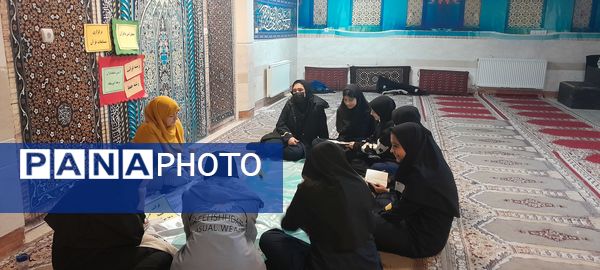 مسابقات قرآنی در دبیرستان فرزانگان استعداد درخشان ملارد