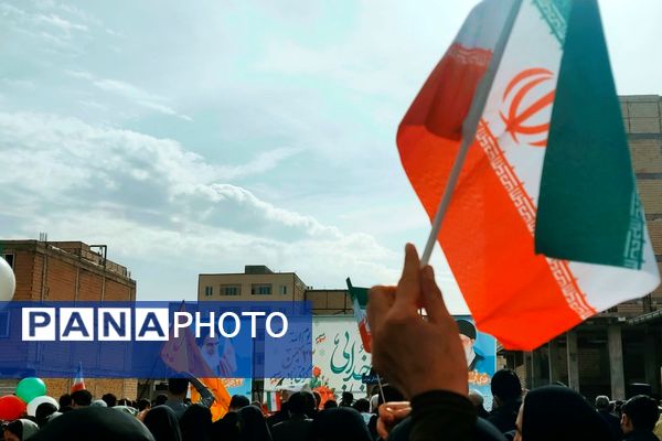 تجلی وحدت ملی در راهپیمایی ۲۲بهمن نصیرشهر 