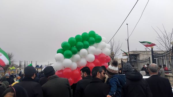 تجلی همبستگی در راهپیمایی ۲۲ بهمن