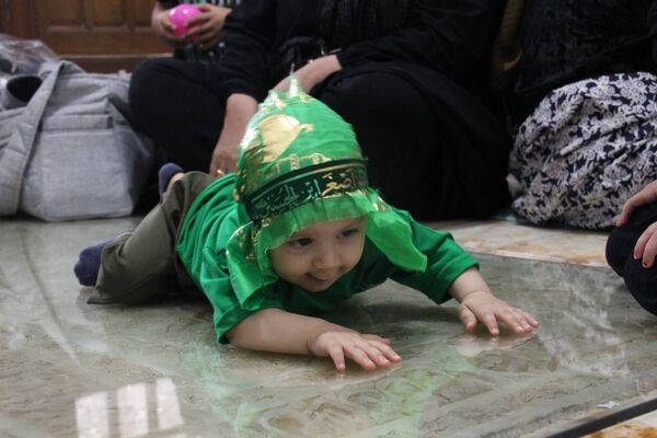 مراسم شیرخواران حسینی در تبریز 