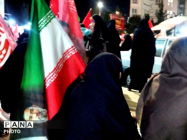 «موکب شهدای بسیج» در فلکه آزادی؛ میعادگاه دلدادگان و خادمان