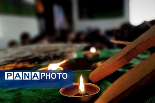 مراسم به مناسبت ایام فاطمیه در دبیرستان پروین اعتصامی اسلامشهر