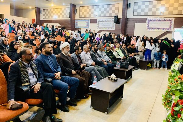 برگزاری جشن دهه کرامت در شهرستان سپیدان
