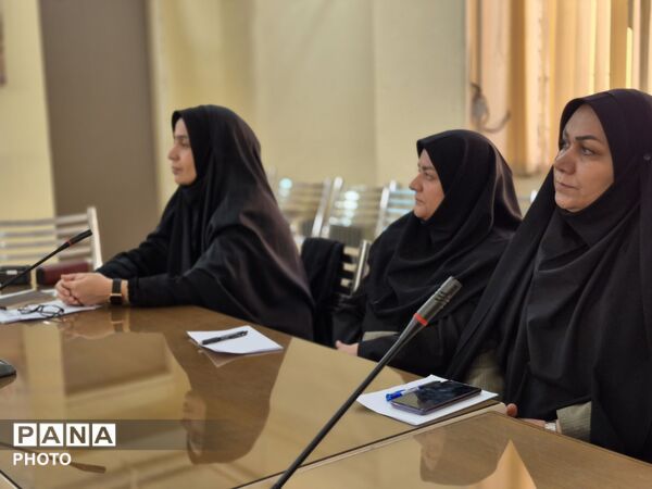 کارگاه آموزشی رابطین طرح ملی دانش‌آموزی نجات «دانا» در تویسرکان