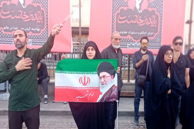 حماسه‌ای به وسعت یک ملت