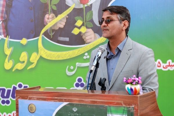 مدرسه، آزمایشگاه زندگی و جایی برای یادگیری همزیستی و پرورش رویاهاست