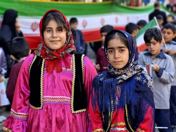راهپیمایی روز دانش‌آموز در گلوگاه 