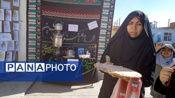 برپایی موکب فاطمیه در مدرسه تجلی عشق و ارادت دانش‌آموزان به حضرت زهرا (س)