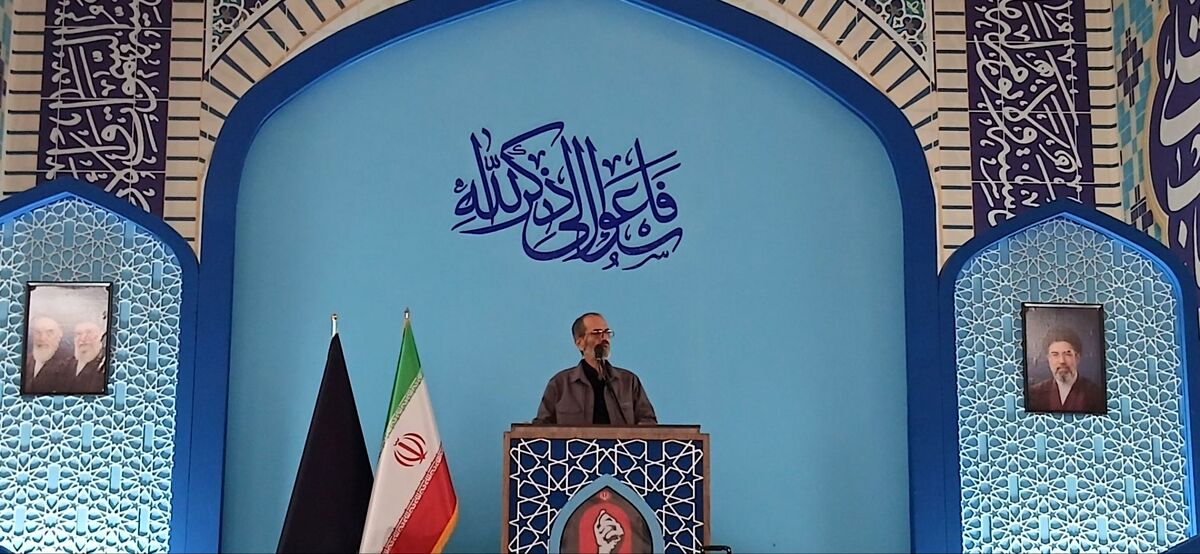 ملت راه امام شهید را ادامه خواهند داد