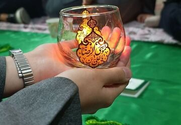 یستگاه صلواتی دانش‌آموزی به یاد بانوی دو عالم در مدرسه شهدای معلم 2